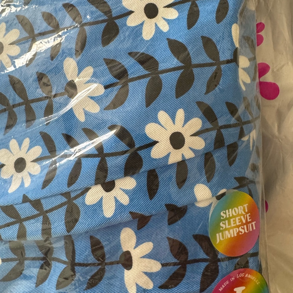 Big Bud Press Blue Floral short sleeve jumpsuit - Picture 4 of 5
